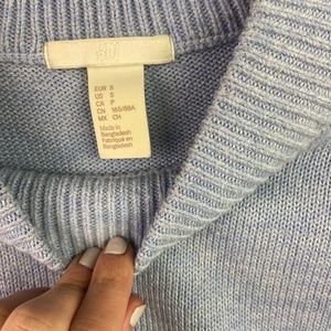 H&M Sweaters - Women's Sm H&M Light Blue High Neck Sweater H&M Sweaters - Women's Sm H&M Light Blue High Neck Sweater